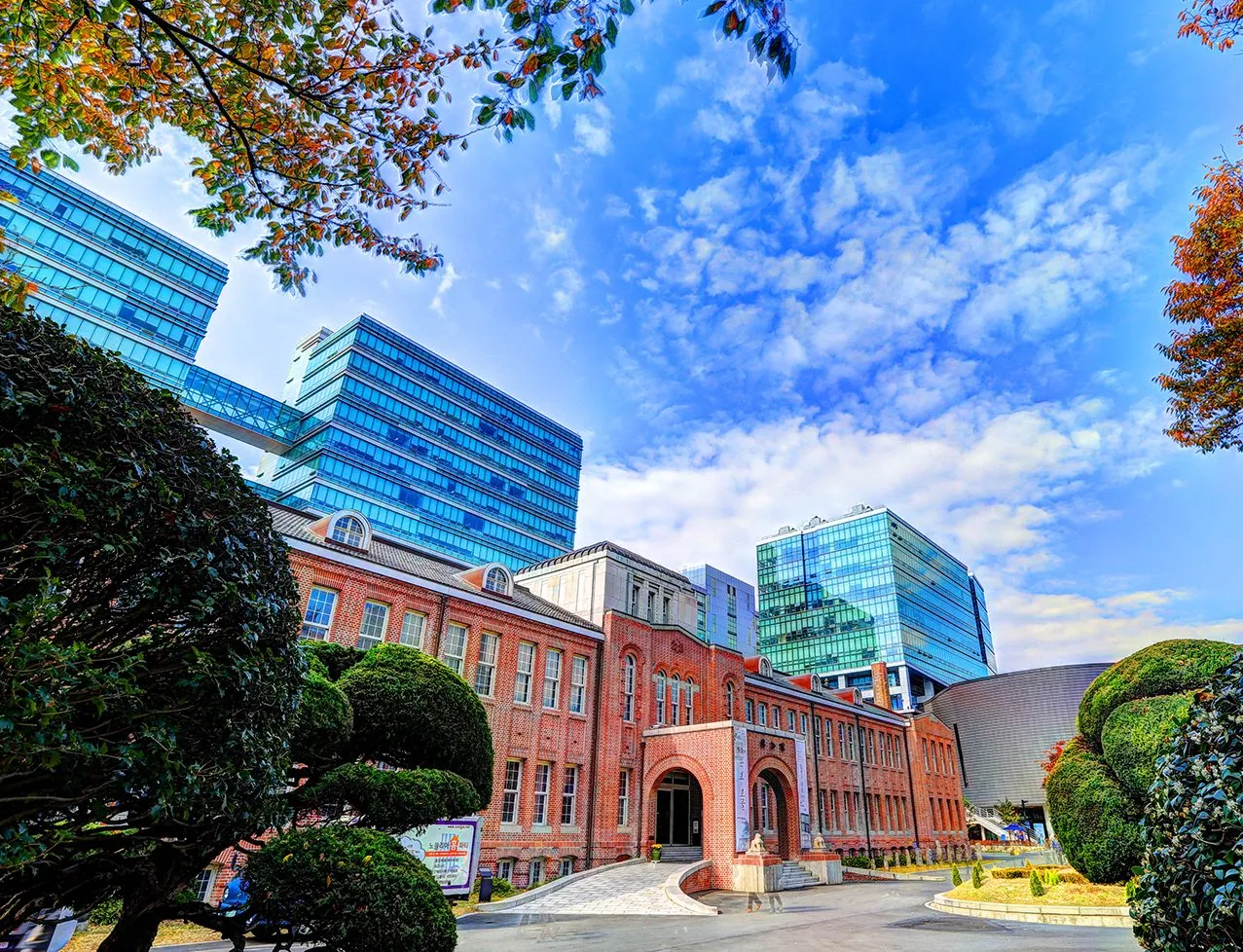 Khuôn viên Dong-a University