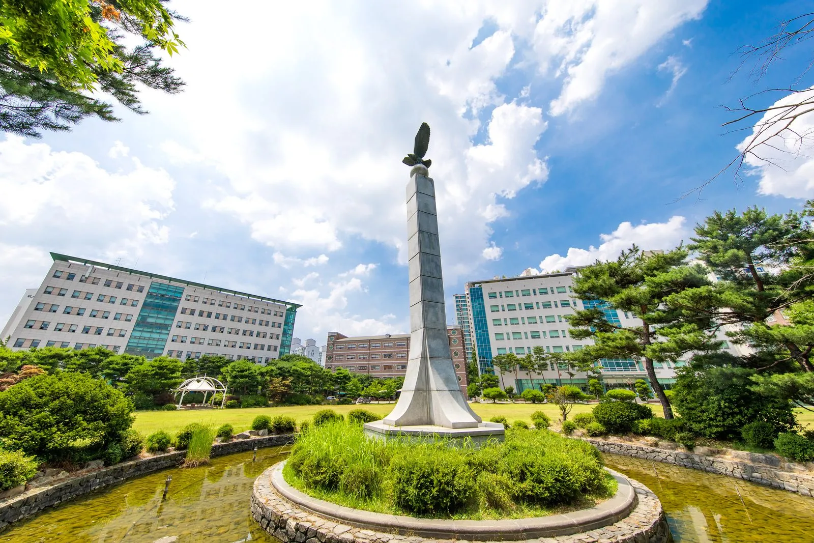 Khuôn viên Dongnam Health College
