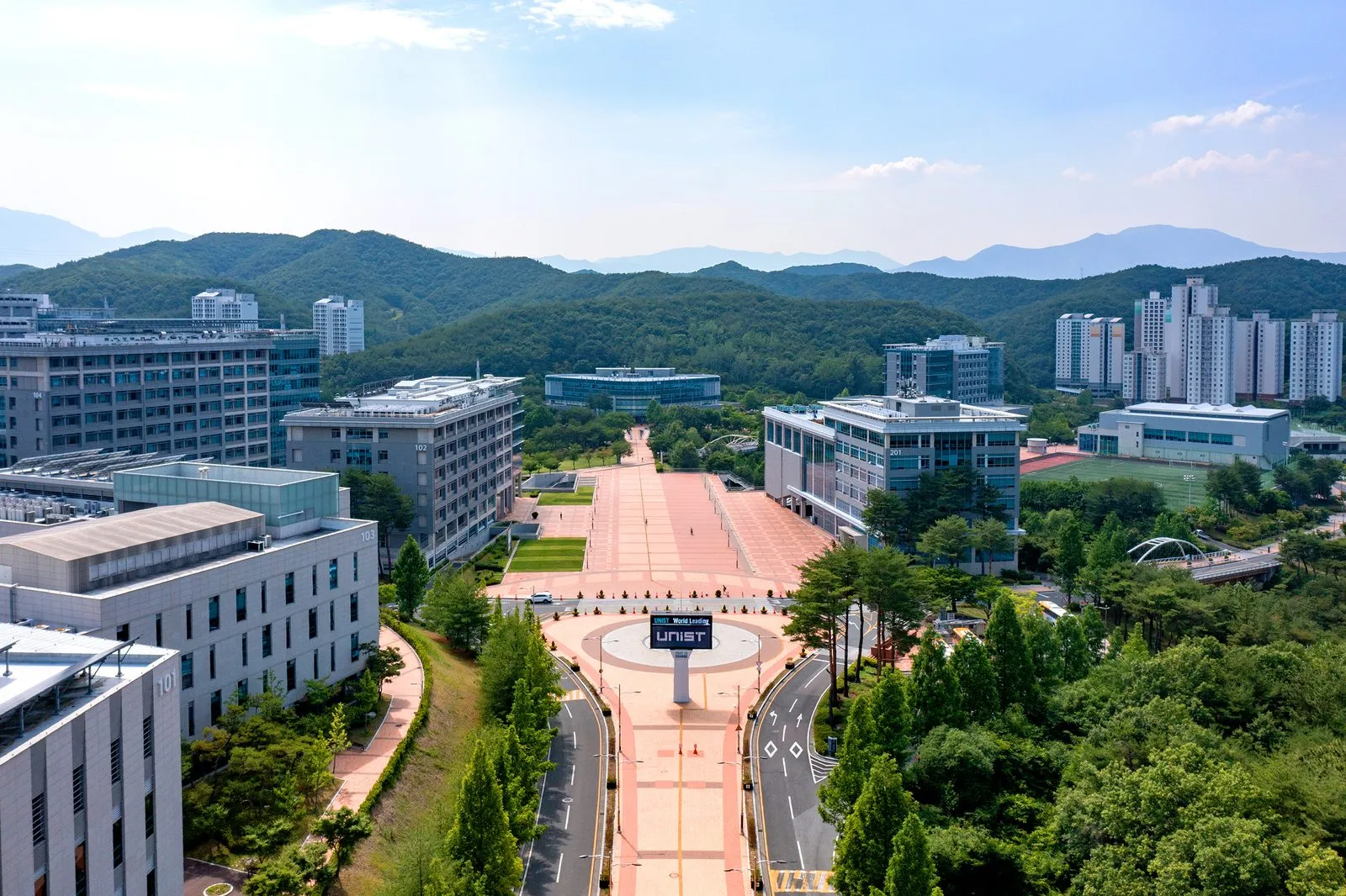 Khuôn viên Ulsan National Institute of Science and Technology (UNIST)